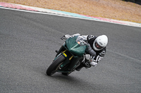 enduro-digital-images;event-digital-images;eventdigitalimages;mallory-park;mallory-park-photographs;mallory-park-trackday;mallory-park-trackday-photographs;no-limits-trackdays;peter-wileman-photography;racing-digital-images;trackday-digital-images;trackday-photos